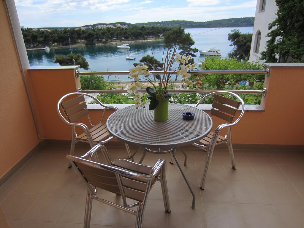 Apartments Saldun Τρογκίρ Εξωτερικό φωτογραφία