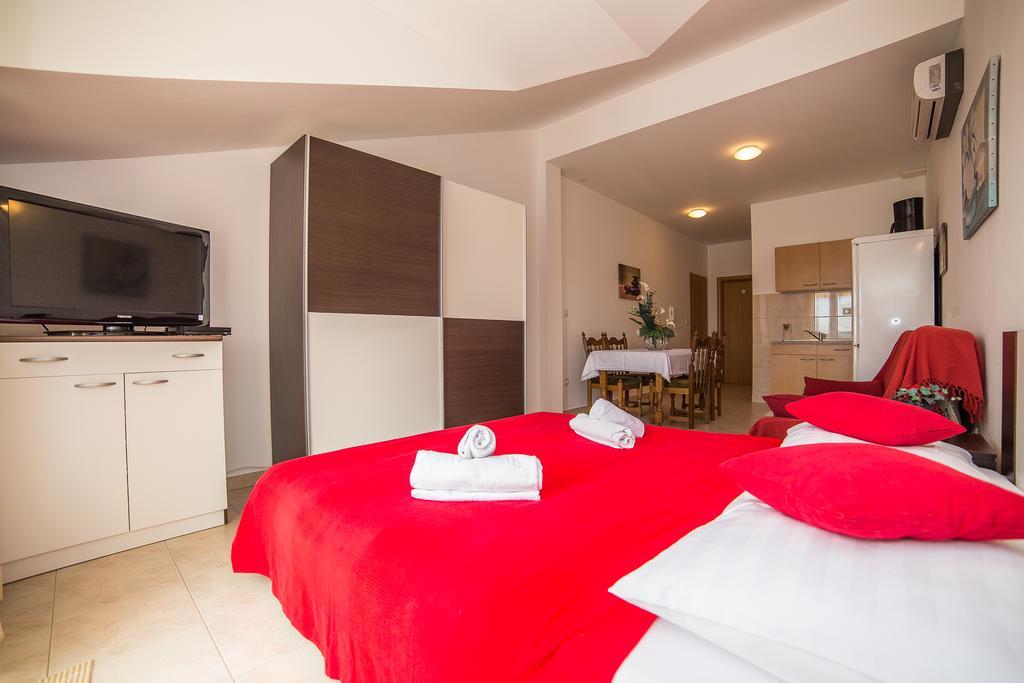 Apartments Saldun Τρογκίρ Εξωτερικό φωτογραφία